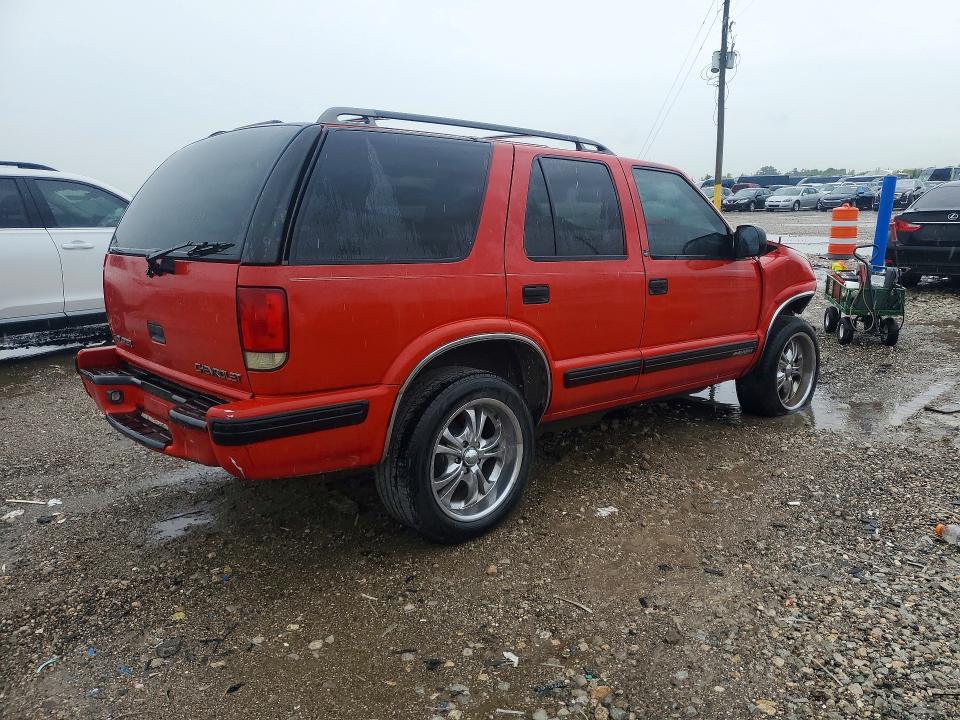 1998 Chevrolet Blazer მანქანა იყიდება აუქციონზე, vin: 1GNDT13W4W2119284, აუქციონის ნომერი: 73343165