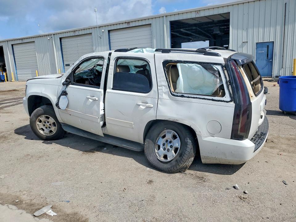 62294466 :رقم المزاد ، 1GNSCBE02ER217080 vin ، 2014 Chevrolet Tahoe مزاد بيع