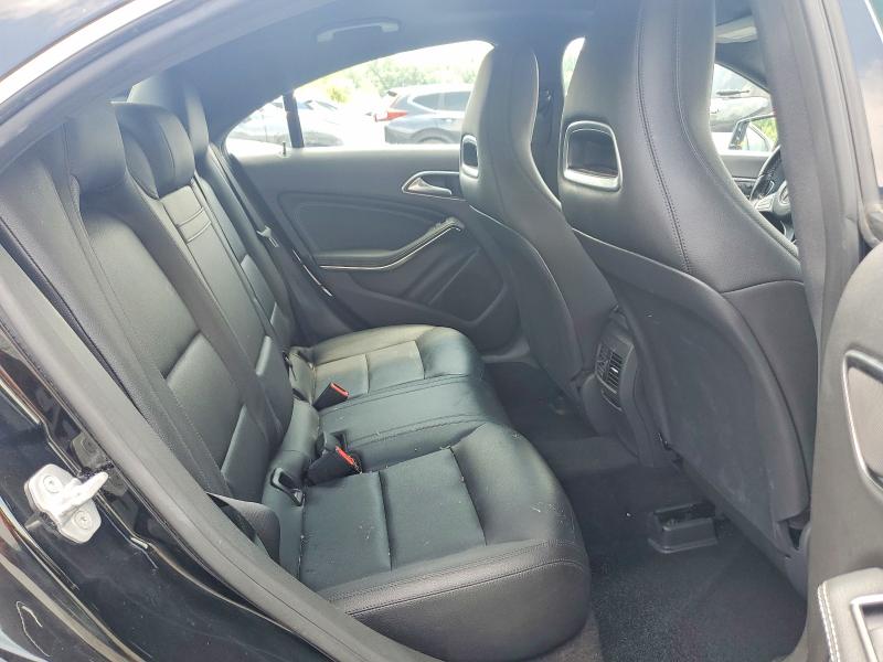 2015 Mercedes-benz Cla მანქანა იყიდება აუქციონზე, vin: WDDSJ4GB2FN215580, აუქციონის ნომერი: 59685116