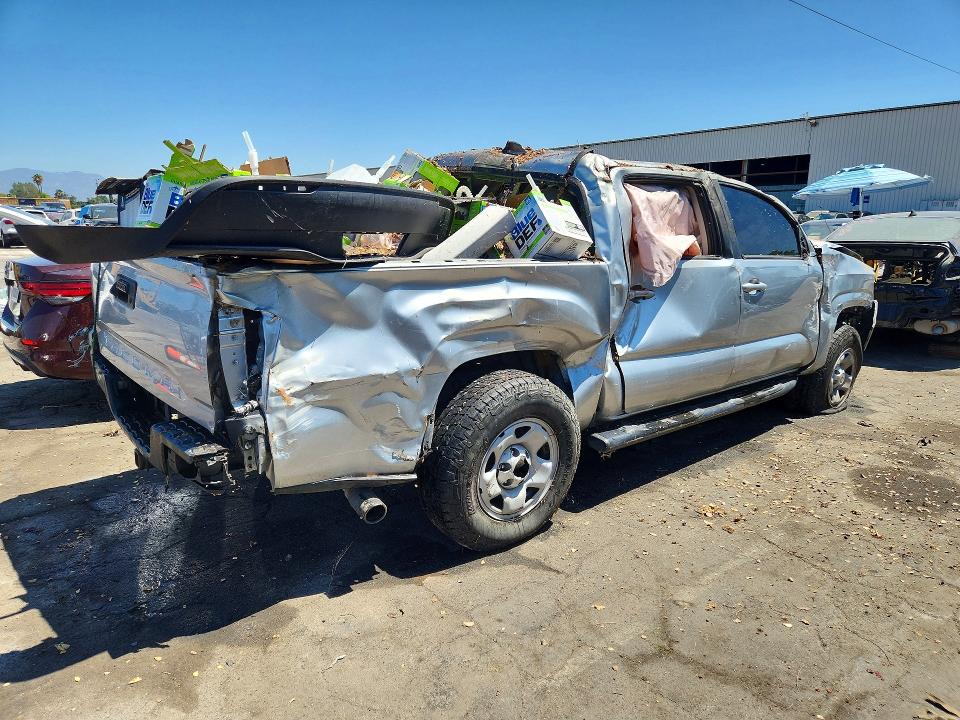 61837076 :رقم المزاد ، 3TYAX5GN5NT037388 vin ، 2022 Toyota Tacoma مزاد بيع