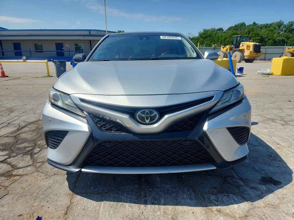Aukcja sprzedaży 2018 Toyota Camry, vin: 4T1B61HK8JU067129, numer aukcji: 62392846