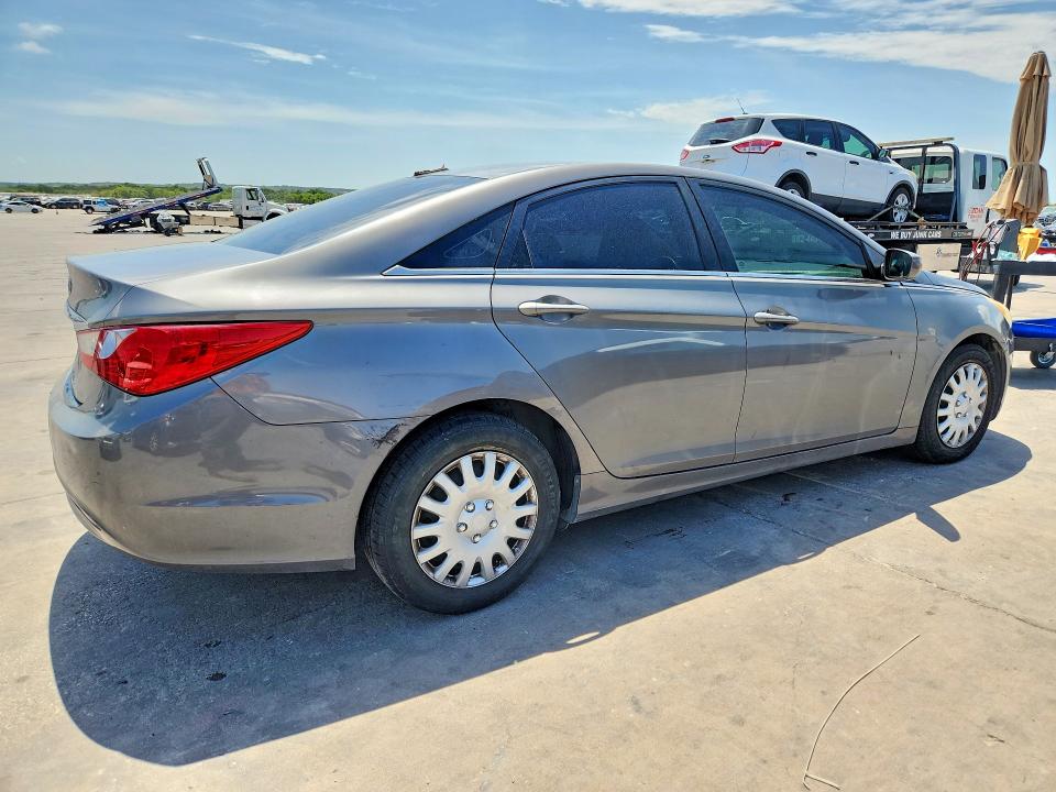 2011 Hyundai Sonata მანქანა იყიდება აუქციონზე, vin: 5NPEB4AC9BH021807, აუქციონის ნომერი: 59996816