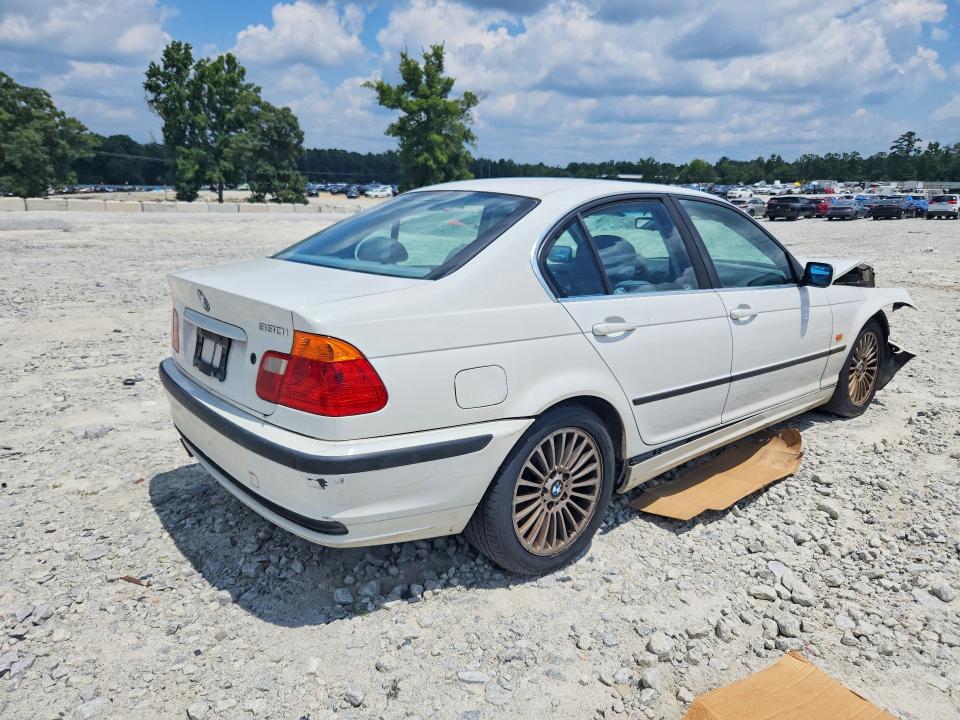 2001 Bmw 330 მანქანა იყიდება აუქციონზე, vin: WBAAV53451FJ63322, აუქციონის ნომერი: 60021296