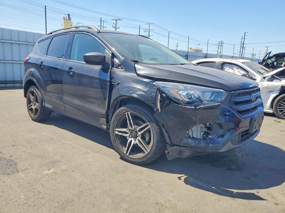 Продажа на аукционе авто 2019 Ford Escape, vin: 1FMCU0HD1KUA54861, номер лота: 61553086