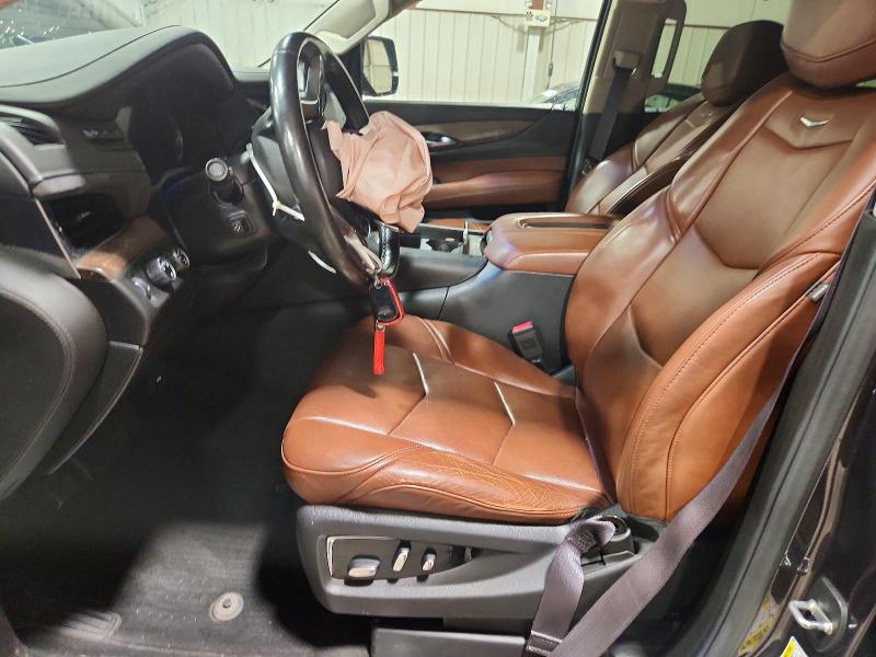 60819196 :رقم المزاد ، 1GYS4HKJ3GR481900 vin ، 2016 Cadillac Escalade مزاد بيع