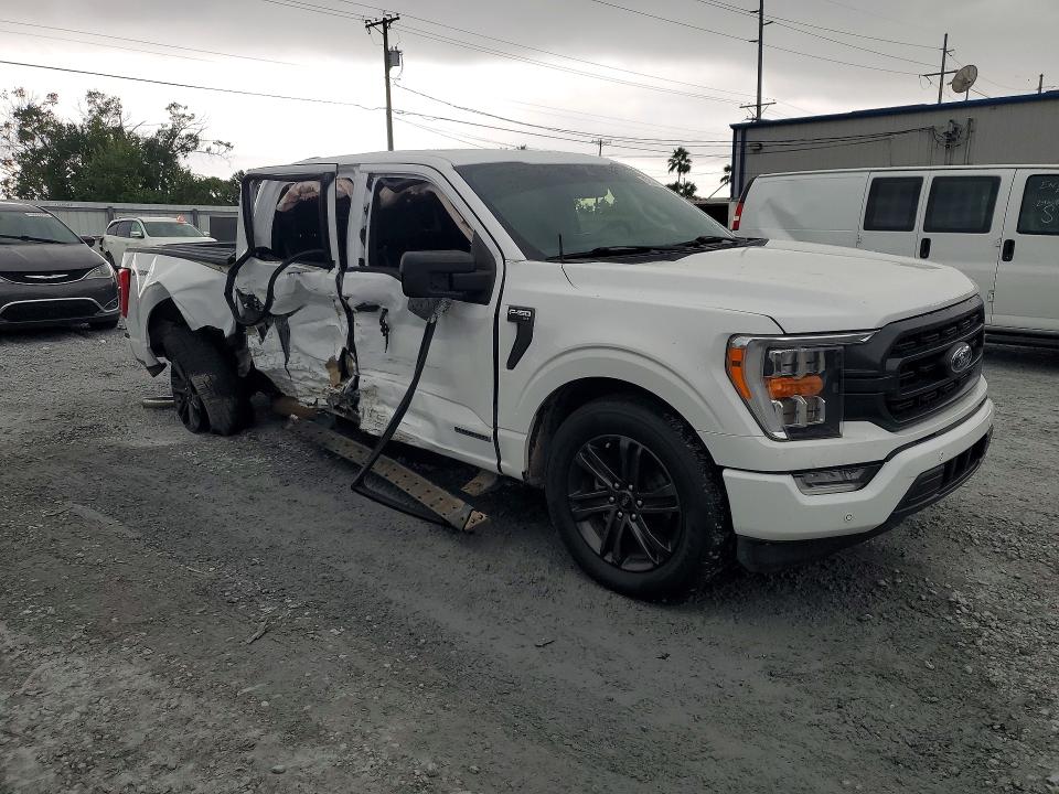 63288696 :رقم المزاد ، 1FTFW1CD1MFC92323 vin ، 2021 Ford F150 مزاد بيع