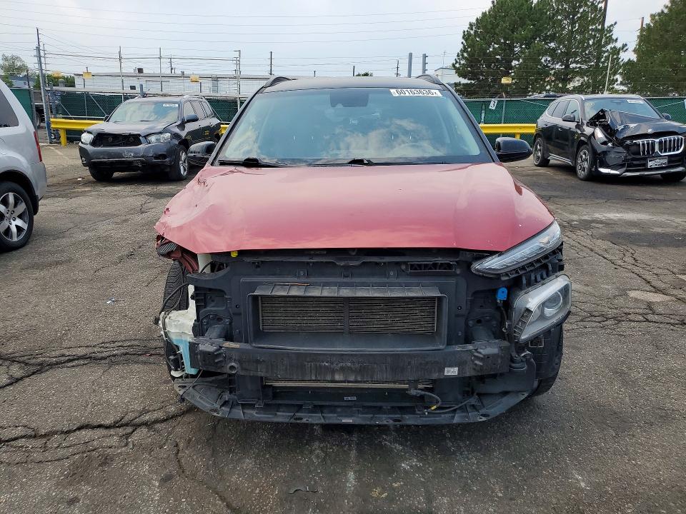 60163636 :رقم المزاد ، KM8K2CAAXLU578806 vin ، 2020 Hyundai Kona مزاد بيع