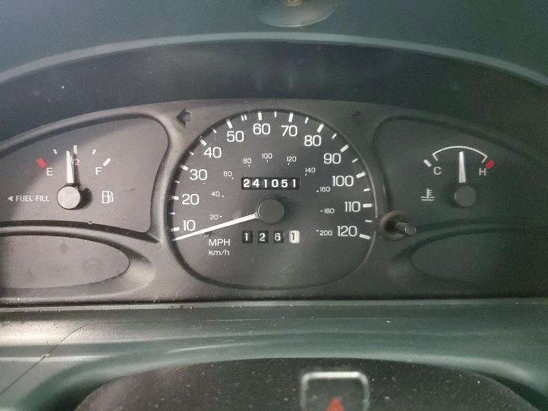 61743956 :رقم المزاد ، 3FAFP15P2WR226962 vin ، 1998 Ford Escort مزاد بيع