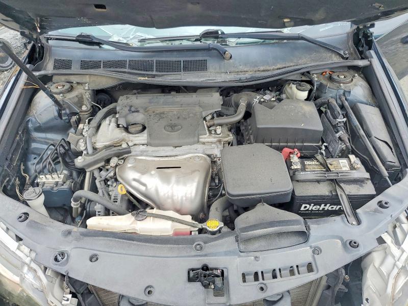 60223696 :رقم المزاد ، 4T1BF1FK2EU376992 vin ، 2014 Toyota Camry مزاد بيع