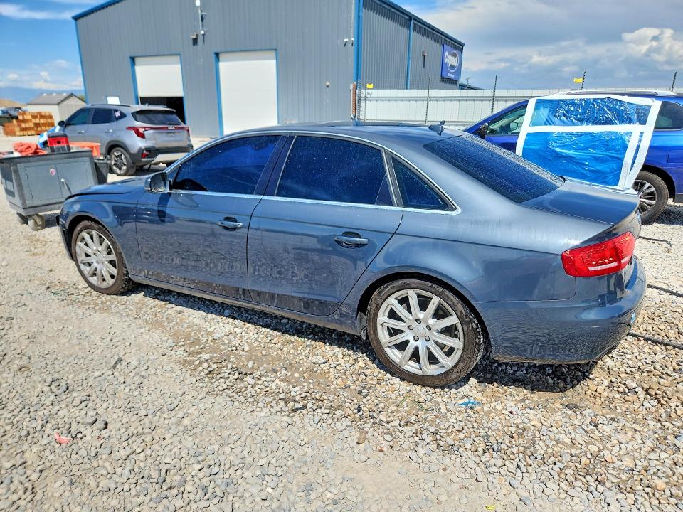 61525906 :رقم المزاد ، WAUEFAFL2AN058219 vin ، 2010 Audi A4 مزاد بيع