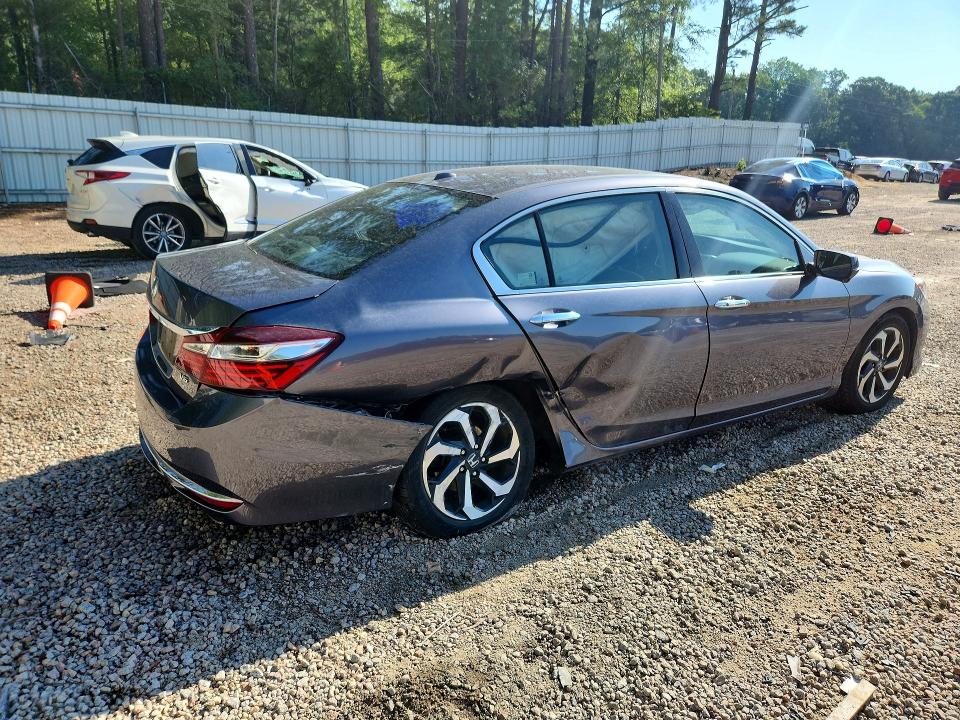 2016 Honda Accord მანქანა იყიდება აუქციონზე, vin: 1HGCR3F09GA035752, აუქციონის ნომერი: 60354826