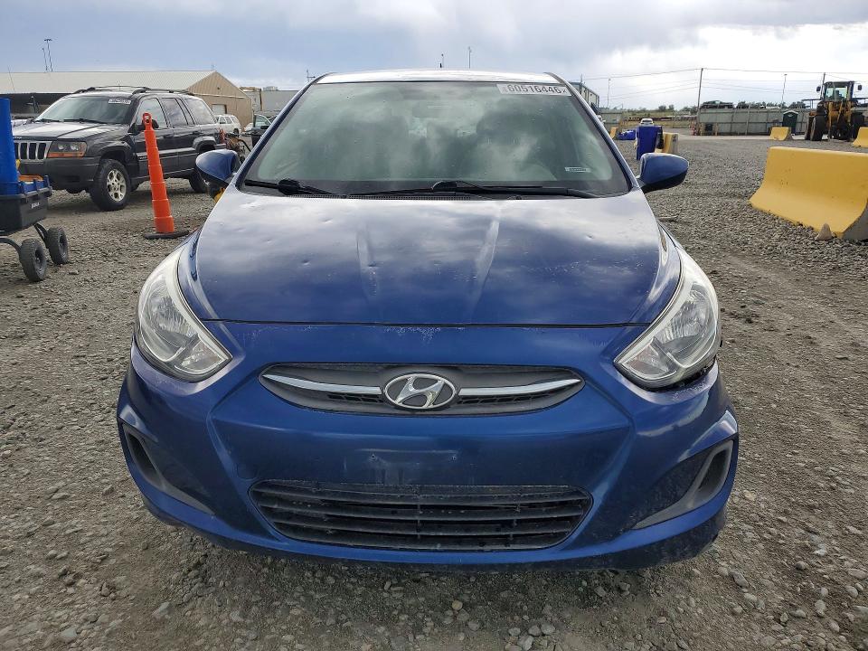 60516446 :رقم المزاد ، KMHCT4AE9HU186188 vin ، 2017 Hyundai Accent مزاد بيع