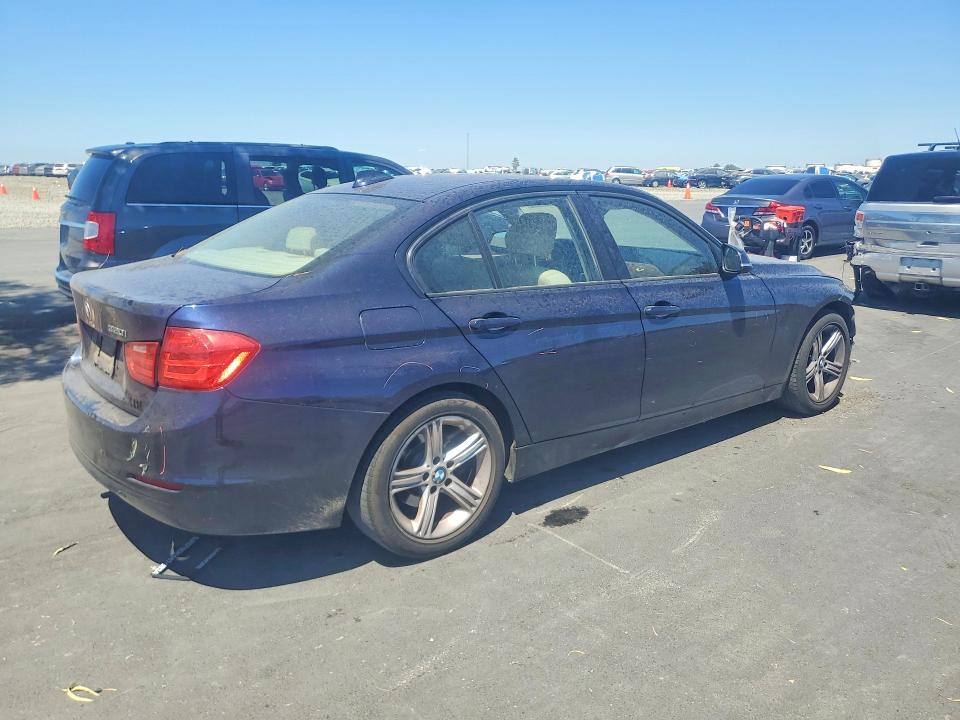 60895136 :رقم المزاد ، WBA3B1C59DK128264 vin ، 2013 Bmw 320 مزاد بيع