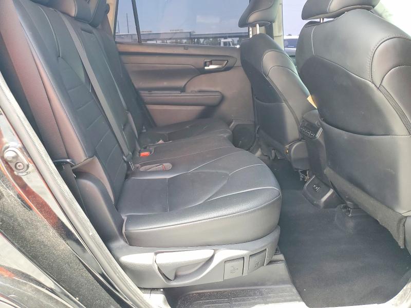 Продаж на аукціоні авто 2021 Toyota Highlander, vin: 5TDHZRBH5MS543296, номер лоту: 60129396