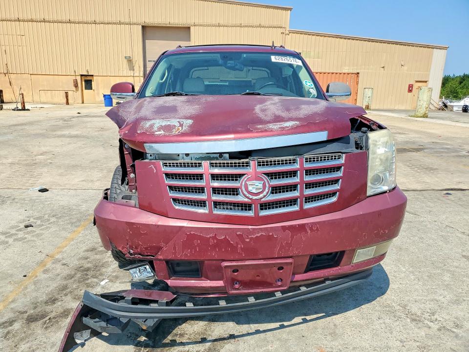Продажа на аукционе авто 2008 Cadillac Escalade, vin: 3GYFK62888G243146, номер лота: 62826516