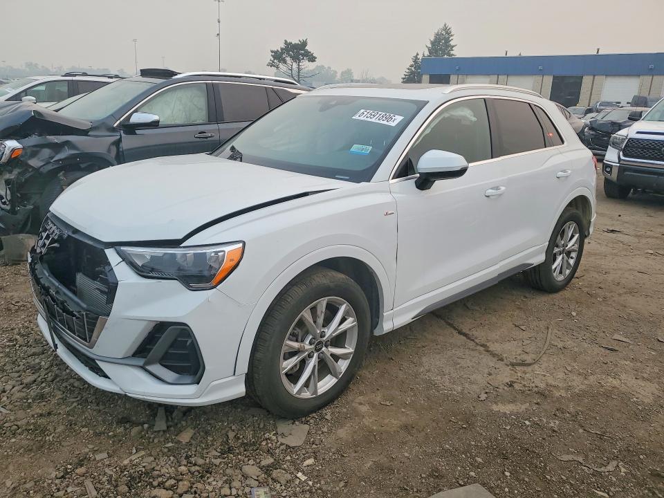 2021 Audi Q3 მანქანა იყიდება აუქციონზე, vin: WA1DECF32M1050690, აუქციონის ნომერი: 61591896