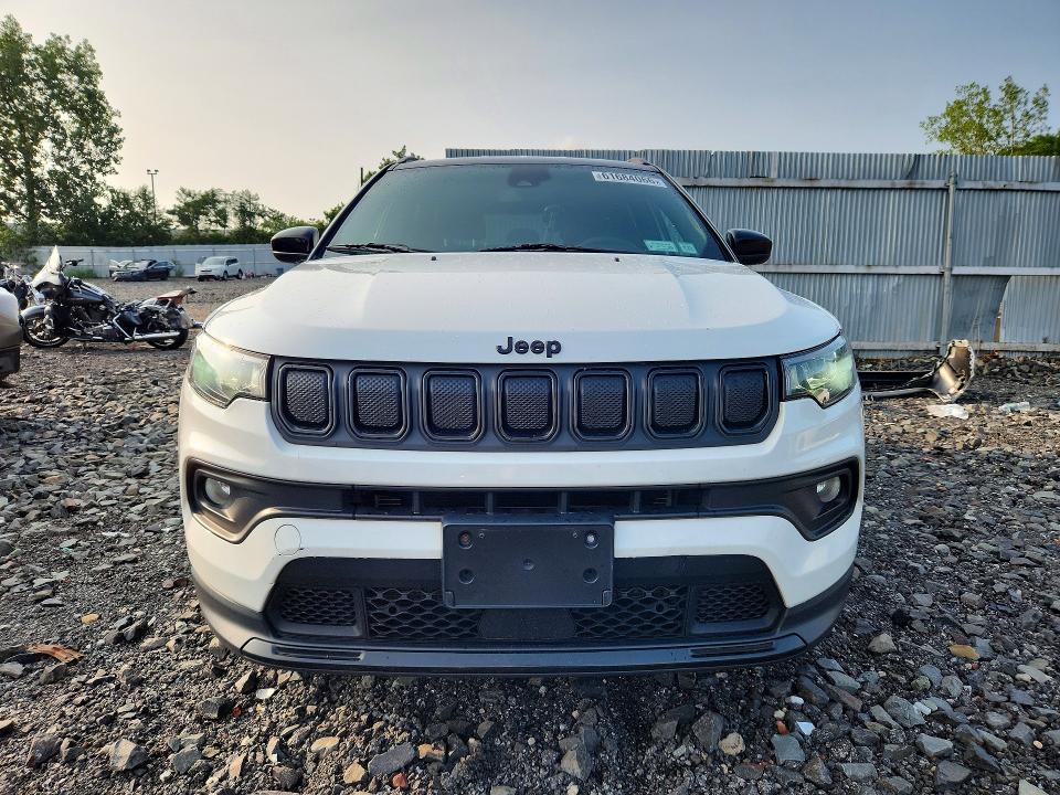 Продаж на аукціоні авто 2022 Jeep Compass, vin: 3C4NJDBB2NT194436, номер лоту: 61684066