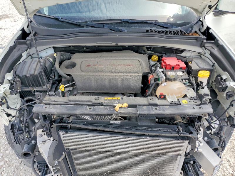 59632746 :رقم المزاد ، ZACNJCBB7MPM28468 vin ، 2021 Jeep Renegade مزاد بيع