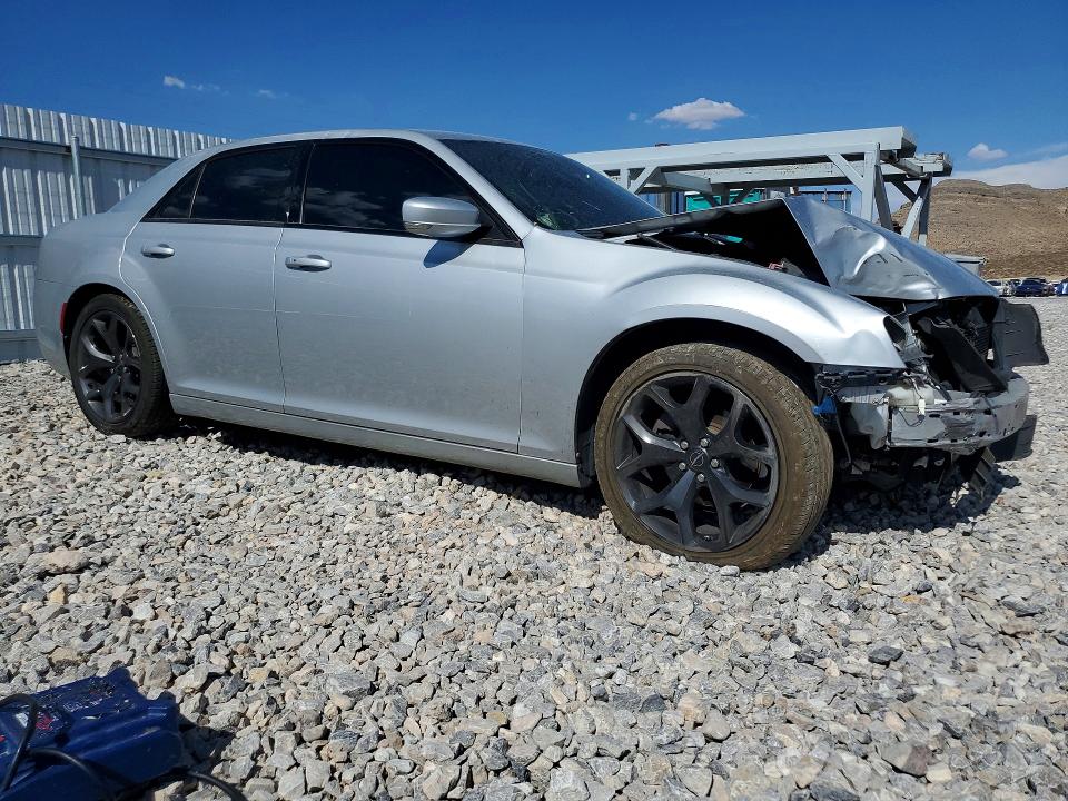 60607206 :رقم المزاد ، 2C3CCABG8MH529044 vin ، 2021 Chrysler 300 مزاد بيع