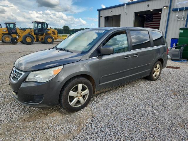 61246106 :رقم المزاد ، 2V4RW3D11AR295679 vin ، 2010 Volkswagen Routan مزاد بيع