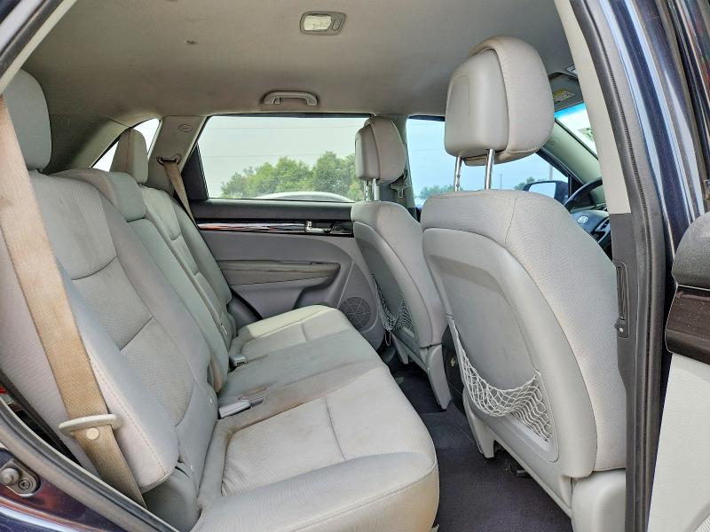 2013 Kia Sorento მანქანა იყიდება აუქციონზე, vin: 5XYKT4A24DG370021, აუქციონის ნომერი: 61369006