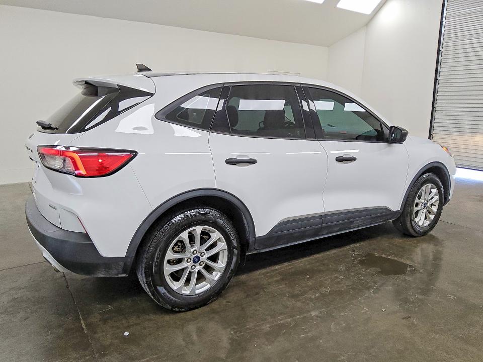 Продажа на аукционе авто 2020 Ford Escape, vin: 1FMCU0F60LUC25833, номер лота: 59742206