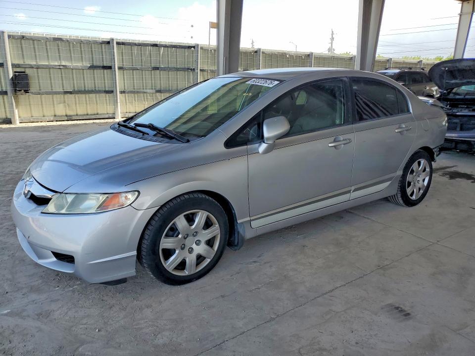 Auction sale of the 2010 Honda Civic, vin: 2HGFA1F52AH537984, lot number: 60322676