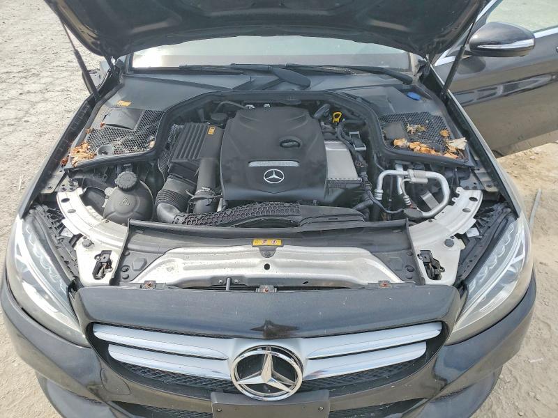 60000536 :رقم المزاد ، 55SWF4KB3GU103292 vin ، 2016 Mercedes-benz C مزاد بيع