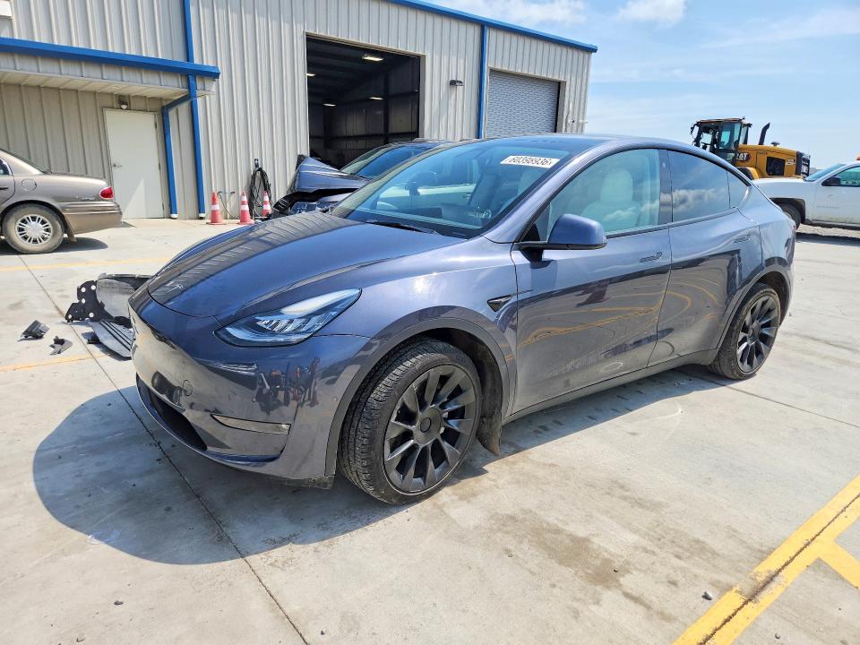 60398936 :رقم المزاد ، 7SAYGDEE2NF368234 vin ، 2022 Tesla Model Y مزاد بيع