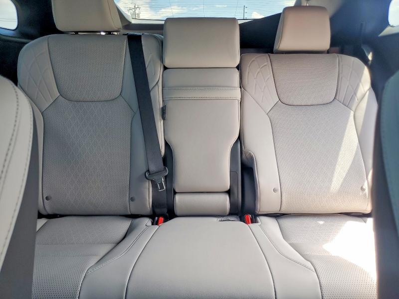 60470946 :رقم المزاد ، 2T2BAMCA7TC134818 vin ، 2026 Lexus Rx 350 مزاد بيع