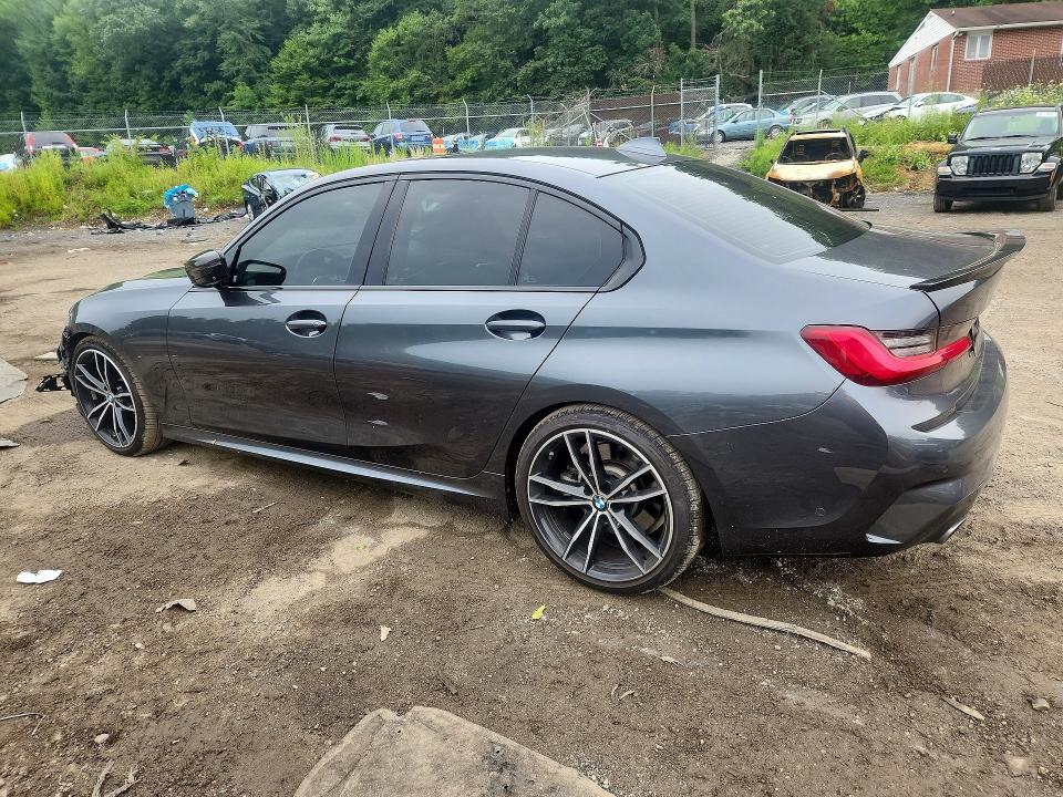 60746506 :رقم المزاد ، 3MW5R7J03M8B72535 vin ، 2021 Bmw 330xi مزاد بيع
