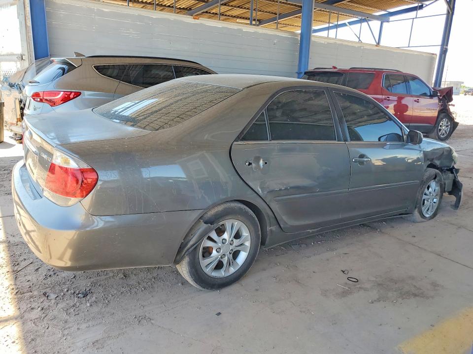 60507946 :رقم المزاد ، 4T1BF32K85U611395 vin ، 2005 Toyota Camry مزاد بيع