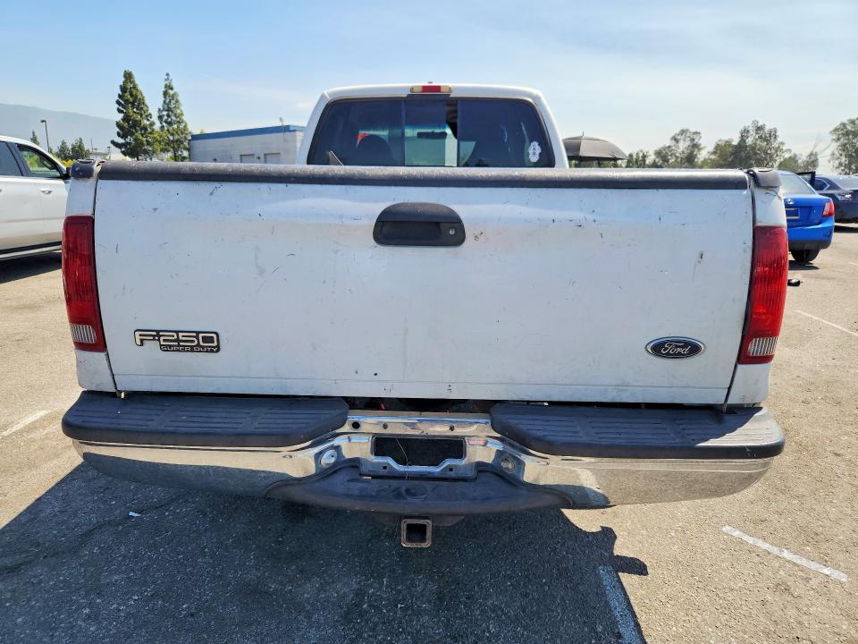 61191396 :رقم المزاد ، 3FTNX20F7YMA52090 vin ، 2000 Ford F250 مزاد بيع