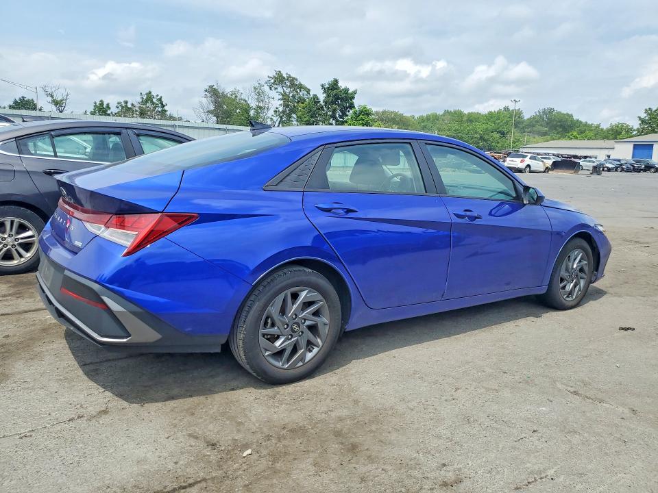 Продаж на аукціоні авто 2024 Hyundai Elantra, vin: KMHLM4DJ7RU097985, номер лоту: 60854226