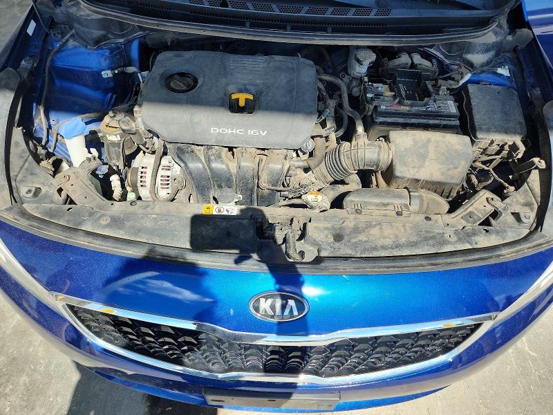 2018 Kia Forte მანქანა იყიდება აუქციონზე, vin: 3KPFK4A73JE284028, აუქციონის ნომერი: 59315156