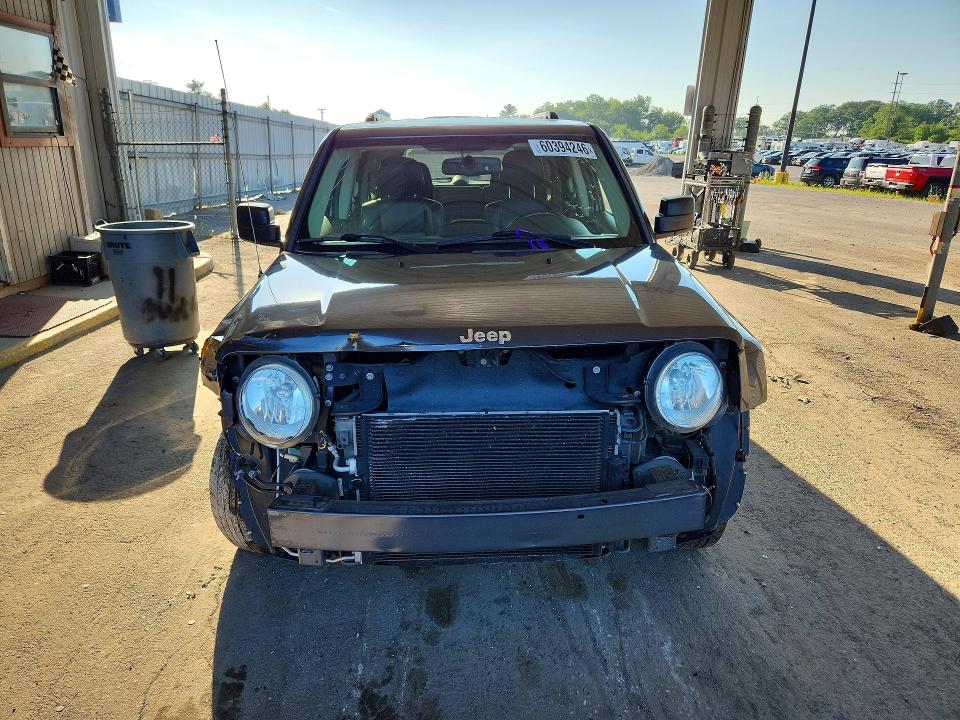 60394246 :رقم المزاد ، 1C4NJRFB5GD632396 vin ، 2016 Jeep Patriot مزاد بيع