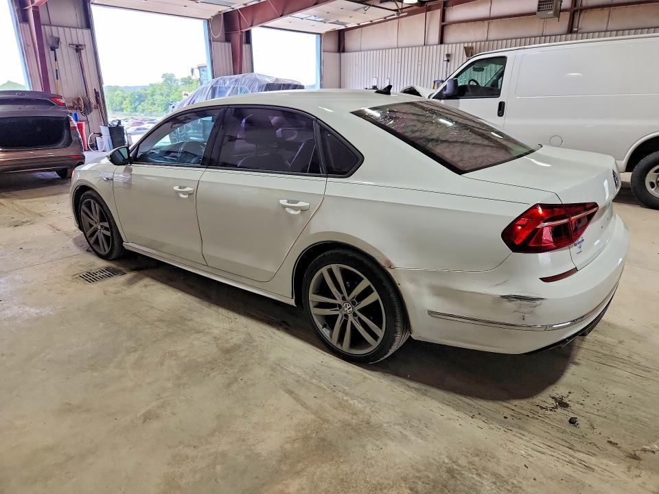Продажа на аукционе авто 2018 Volkswagen Passat, vin: 1VWAA7A39JC008016, номер лота: 59597336