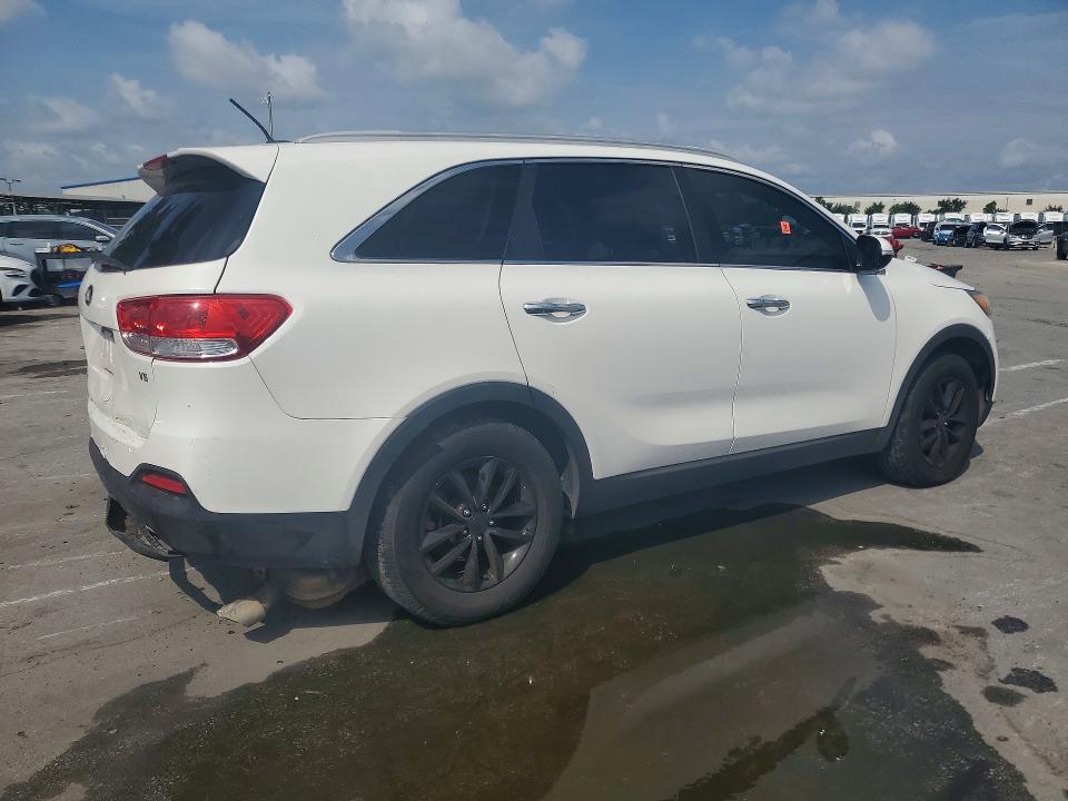 Продажа на аукционе авто 2016 Kia Sorento, vin: 5XYPG4A53GG163550, номер лота: 62653356
