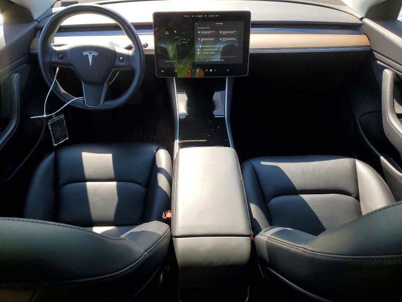 61622886 :رقم المزاد ، 5YJ3E1EB0JF054075 vin ، 2018 Tesla Model 3 مزاد بيع