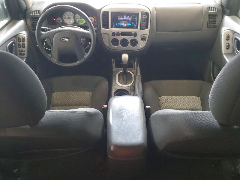 62082696 :رقم المزاد ، 1FMCU03167KA64642 vin ، 2007 Ford Escape مزاد بيع