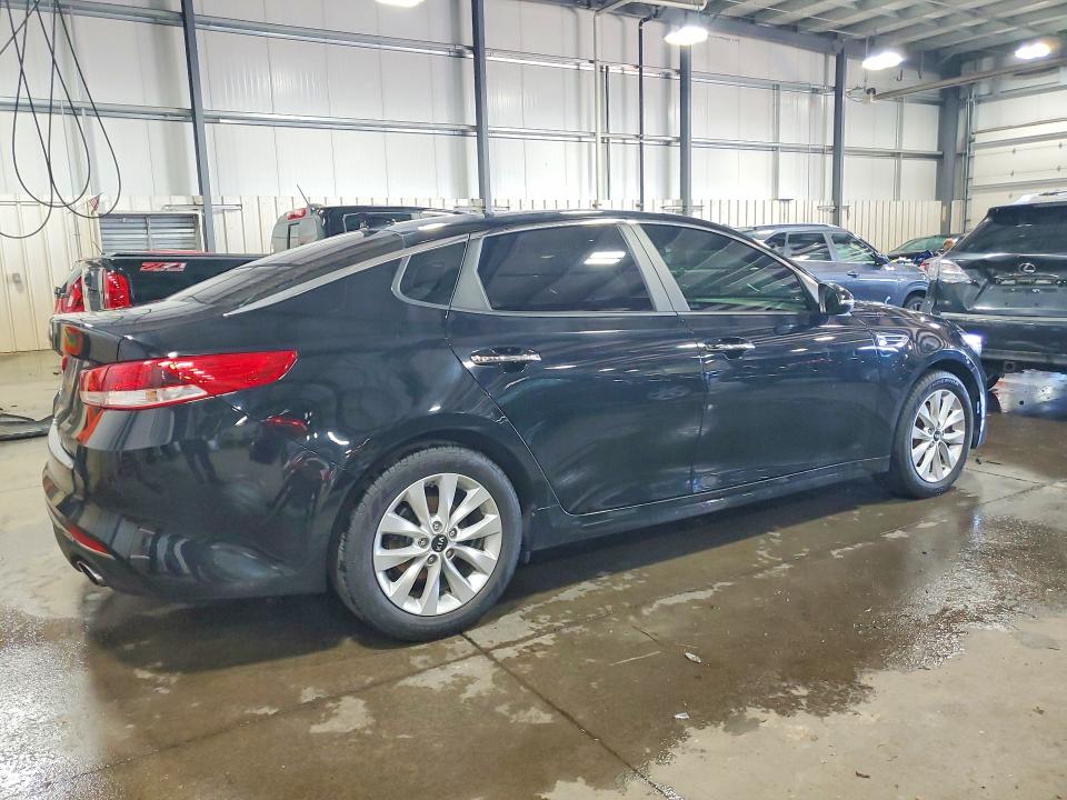 Продаж на аукціоні авто 2017 Kia Optima, vin: 5XXGT4L39HG141517, номер лоту: 59709086