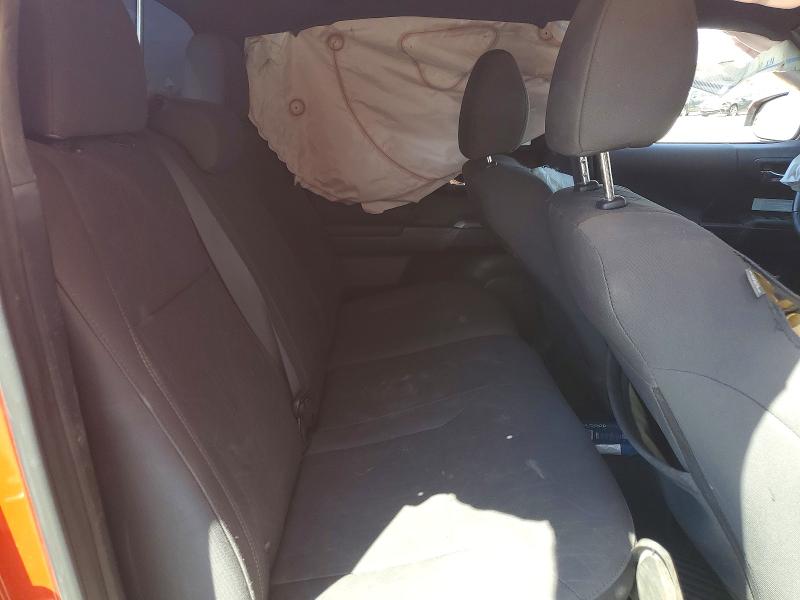 58456096 :رقم المزاد ، 3TMCZ5AN2JM181630 vin ، 2018 Toyota Tacoma مزاد بيع