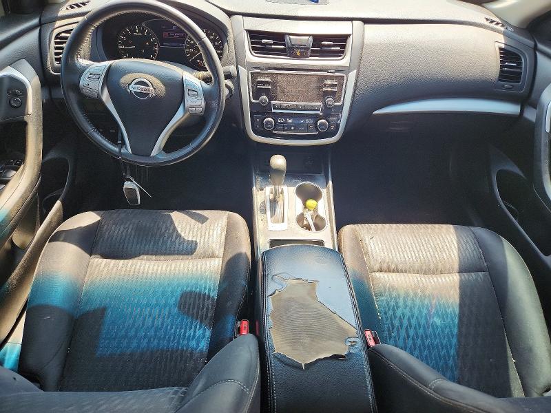 2017 Nissan Altima მანქანა იყიდება აუქციონზე, vin: 1N4AL3APXHC256218, აუქციონის ნომერი: 63038686