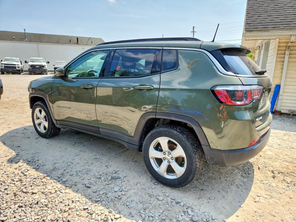 61071876 :رقم المزاد ، 3C4NJDBB3LT115563 vin ، 2020 Jeep Compass مزاد بيع