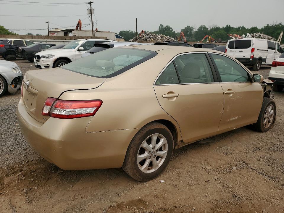 2010 Toyota Camry მანქანა იყიდება აუქციონზე, vin: 4T1BF3EK9AU081654, აუქციონის ნომერი: 61334056