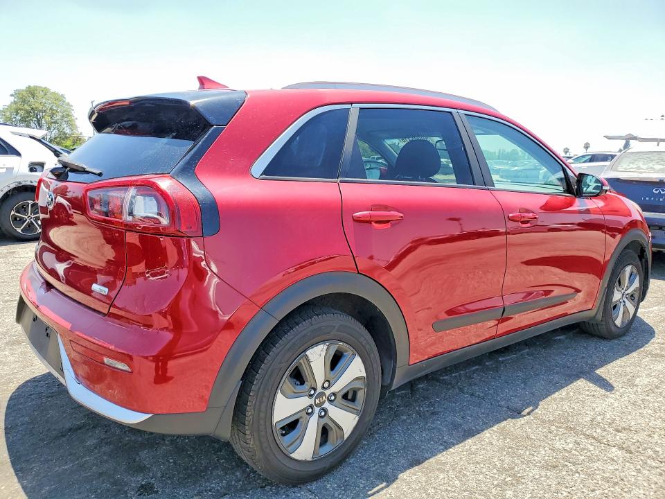 Продажа на аукционе авто 2018 Kia Niro, vin: KNDCC3LC8J5128390, номер лота: 59905416