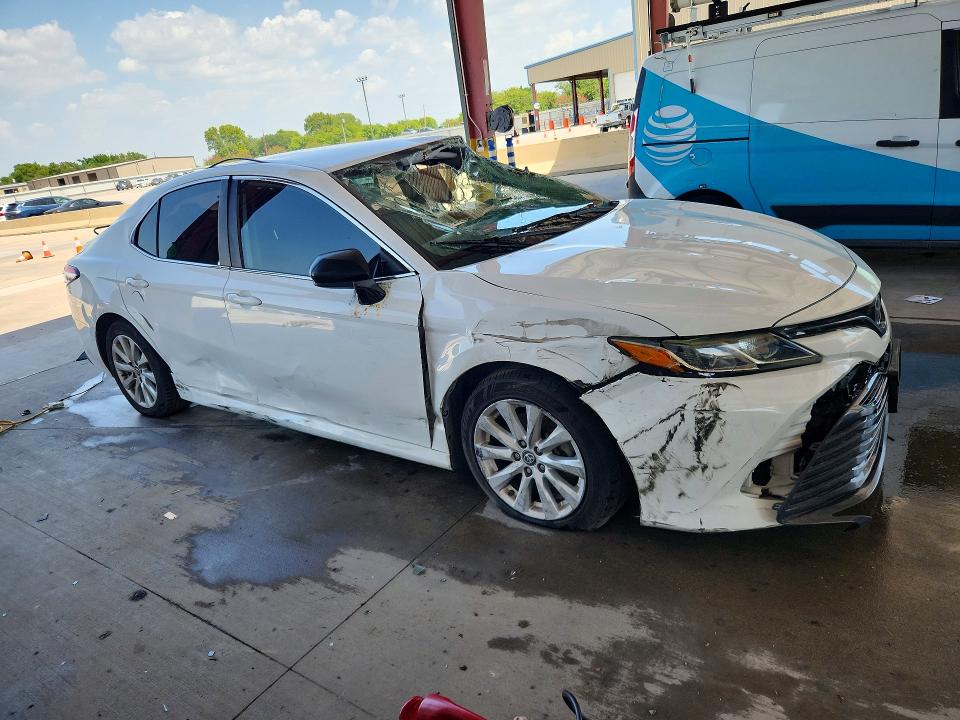 Продажа на аукционе авто 2019 Toyota Camry, vin: 4T1B11HK1KU263736, номер лота: 61290106