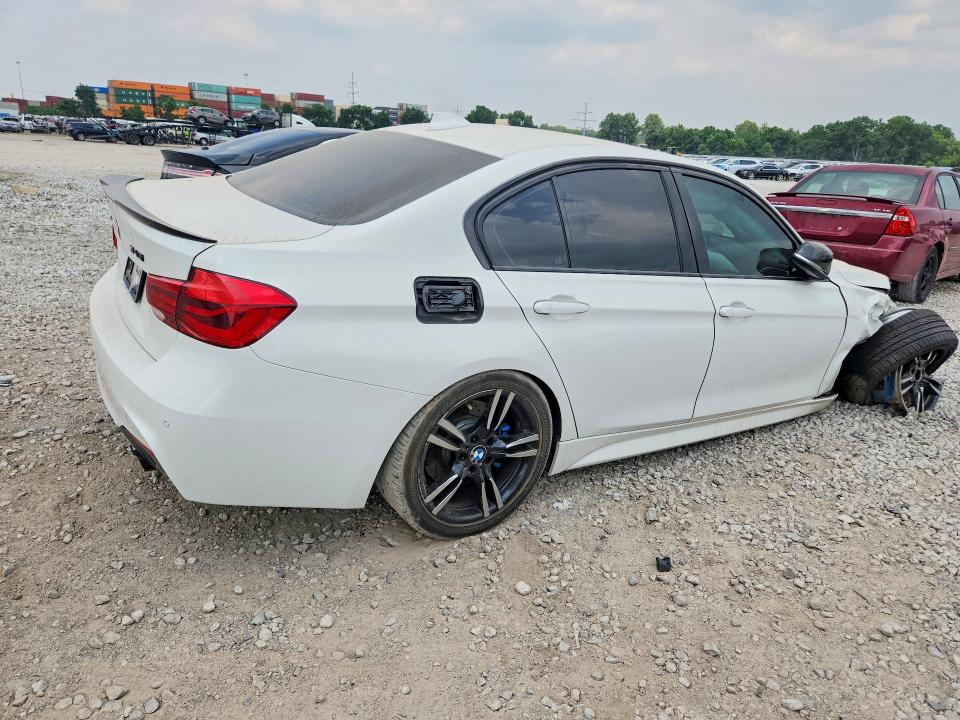 2018 Bmw 340 მანქანა იყიდება აუქციონზე, vin: WBA8B7C52JA585587, აუქციონის ნომერი: 60891946
