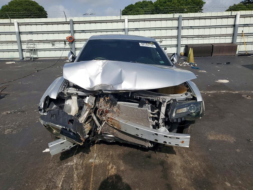 59144116 :رقم المزاد ، 2C3CCABTXMH507026 vin ، 2021 Chrysler 300 مزاد بيع