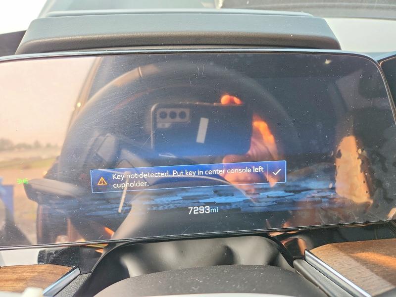 2025 Chevrolet Suburban მანქანა იყიდება აუქციონზე, vin: 1GNS6GRL5SR210628, აუქციონის ნომერი: 60389936